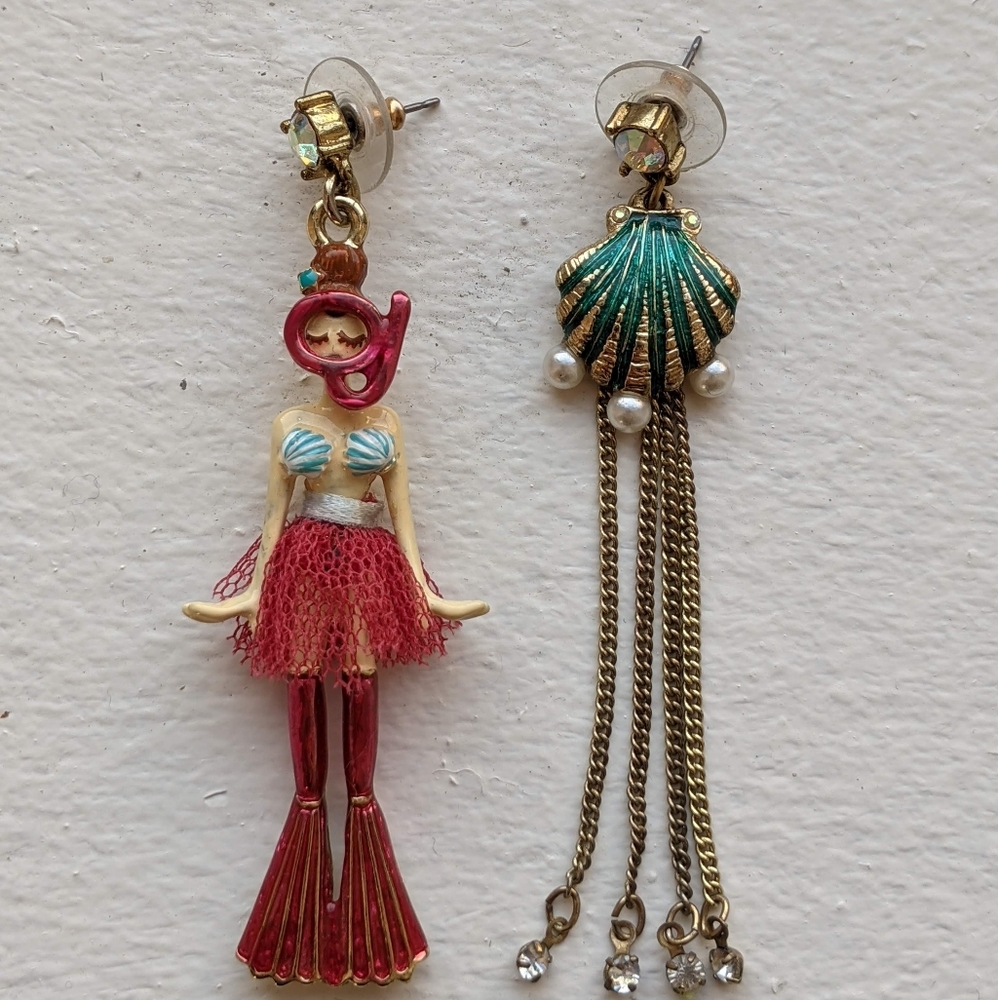 Betsey Johnson Mismatched Mermaid-Shell Earrings